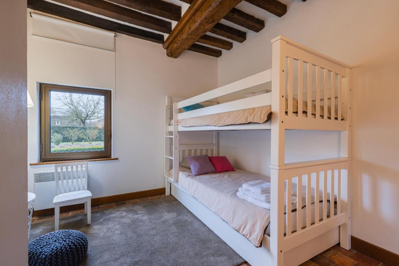 Maison Jardin Gaillard disposant d'une piscine chauffée Bieville-en-Auge Exterior foto