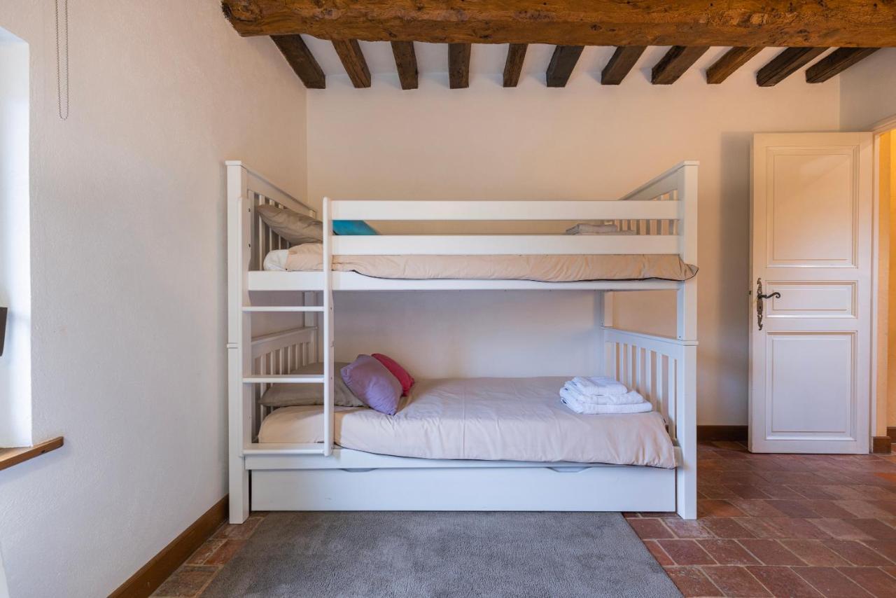 Maison Jardin Gaillard disposant d'une piscine chauffée Bieville-en-Auge Exterior foto