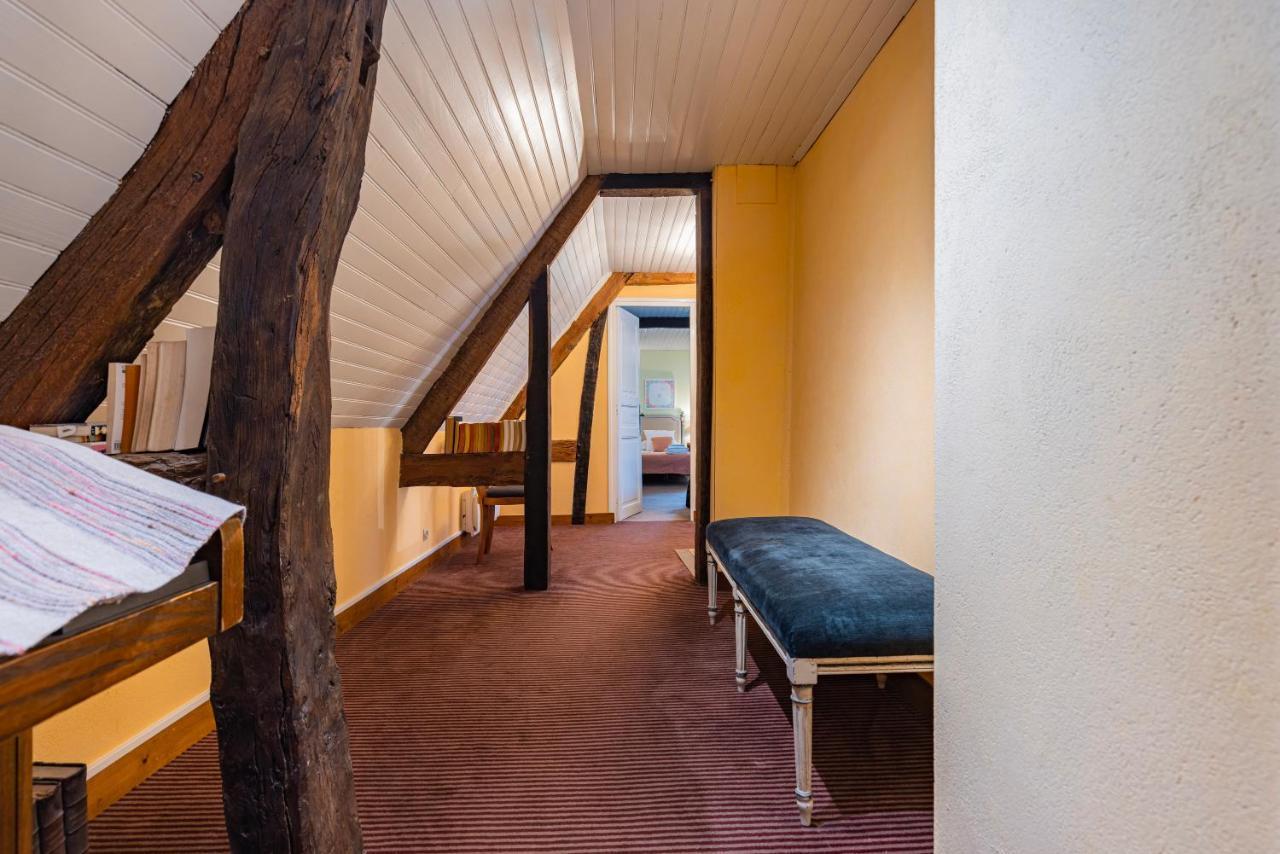 Maison Jardin Gaillard disposant d'une piscine chauffée Bieville-en-Auge Exterior foto